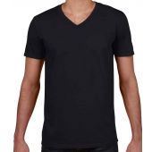 Gildan SoftStyle® V Neck T-Shirt - Black Size XXL